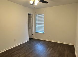 1108 Cedar Dr, Marble Falls, TX 78654