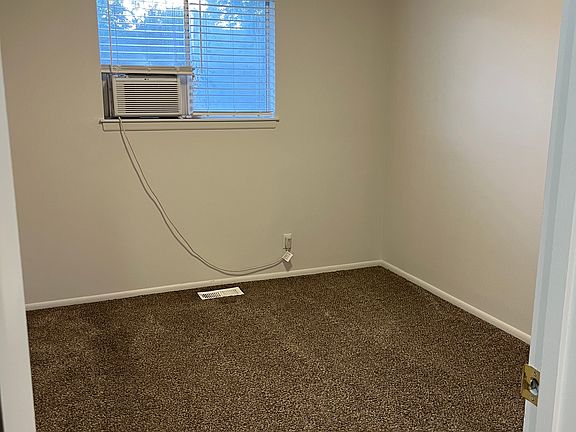 4th image of 422 E Emerson Ave APT 4
