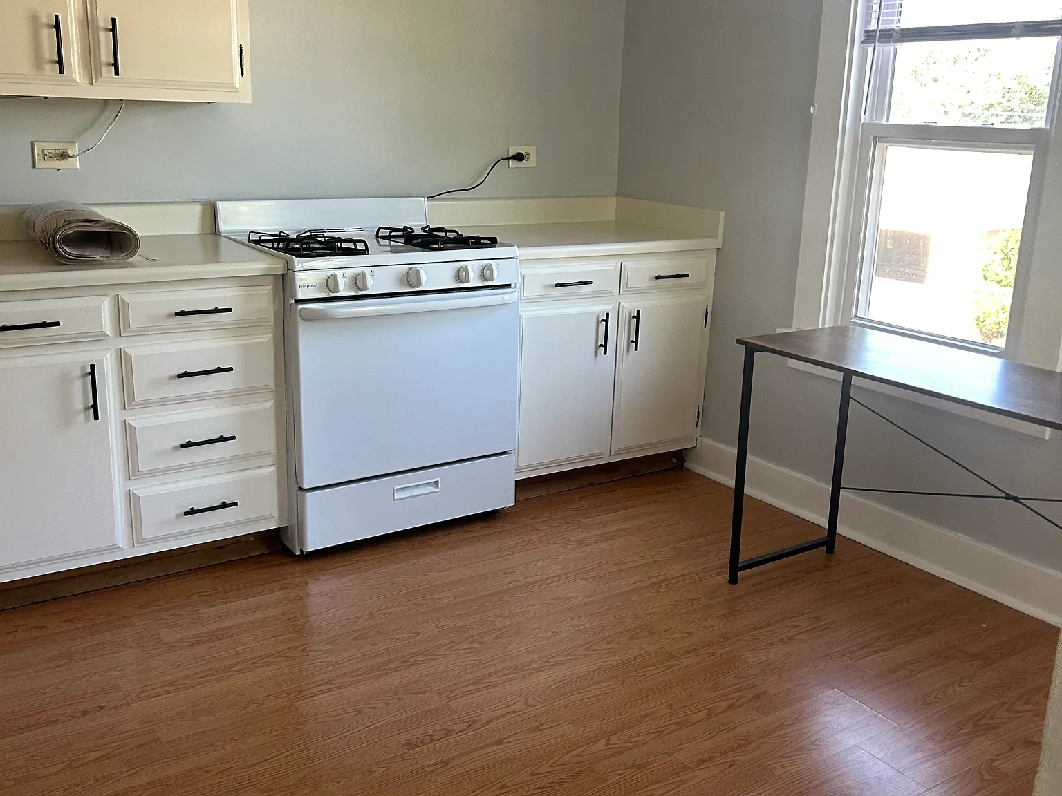 1 bed, 750 sqft, $900 — Photo 3