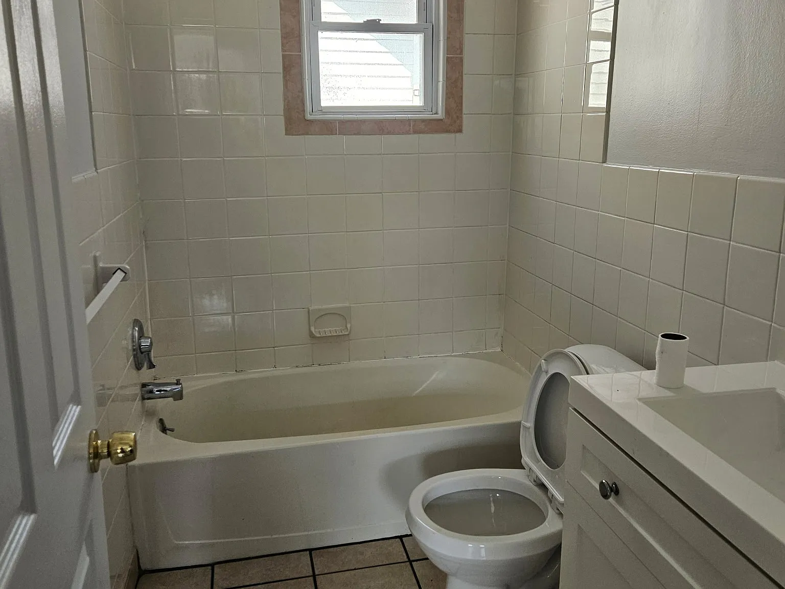 2 bed, $1,250 — Photo 3