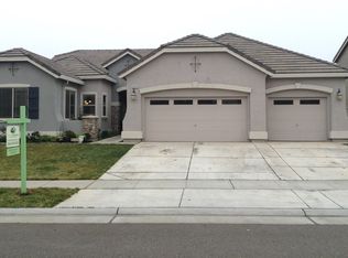 8248 Hopewell Dr, Elk Grove, CA 95757