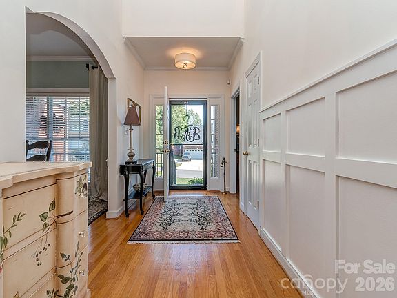3rd image of 4651 Glasgow Ct