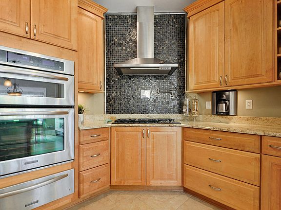2nd image of 12025 Ol Oak Dr