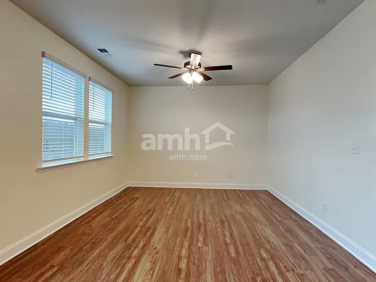 127 Alaina Ct — Photo 9
