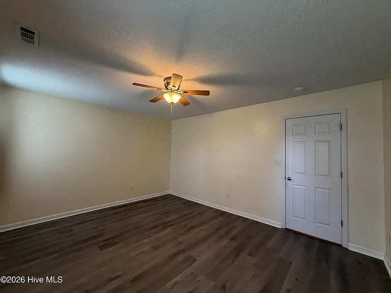 208 Parnell Rd — Photo 9