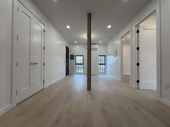 362 Rochester Avenue image 5 of 11