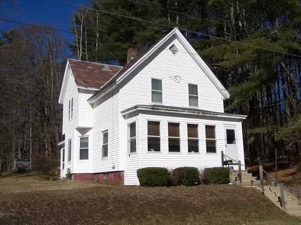 25 Beacon St, Orange, MA 01364