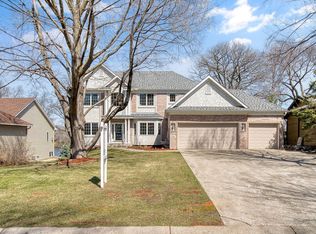 11238 Mississippi Dr N, Champlin, MN 55316