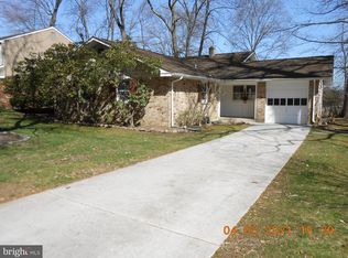 124 Saint Regis Dr, Newark, DE 19711