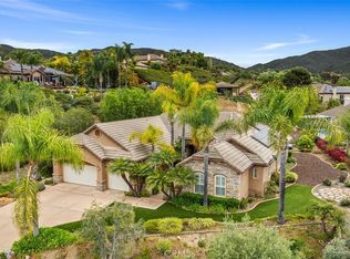 1509 Tierra Del Cielo, Vista, CA 92084