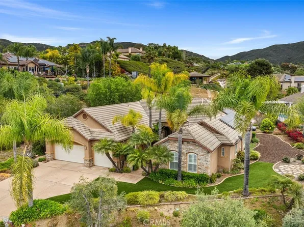 1509 Tierra Del Cielo, Vista, CA 92084