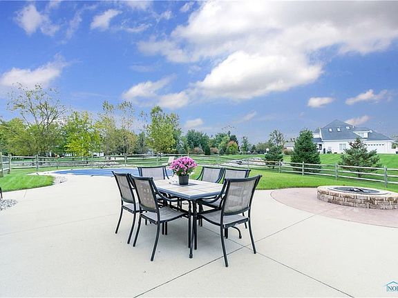 4th image of 7947 Rockridge Dr