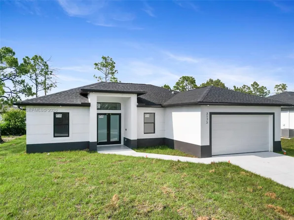 3175 Sunshine Blvd N, Lehigh Acres, FL 33971
