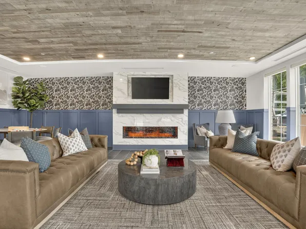 The Lodges of Huntersville