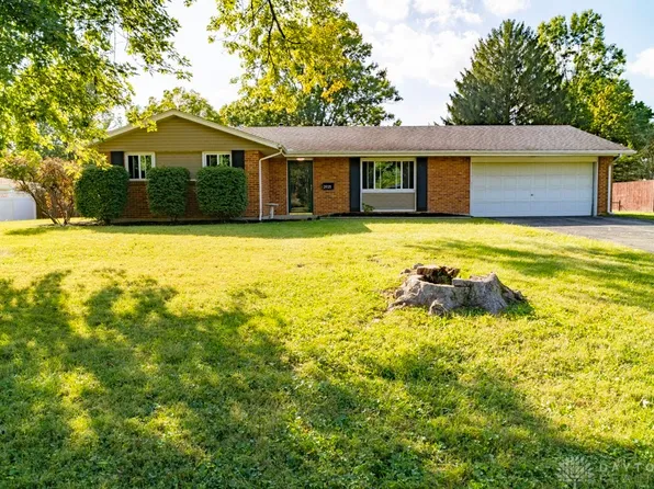 2925 Walford Dr, Dayton, OH 45440