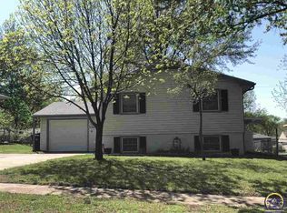 3109 SW Prairie Rd, Topeka, KS 66614