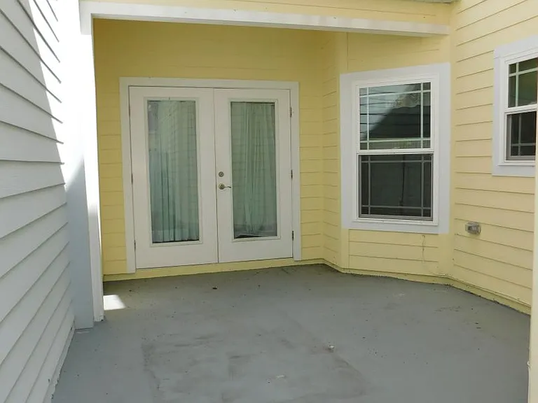 5156 NW 21st Dr — Photo 15