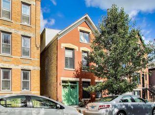 2032 W Homer St, Chicago, IL 60647