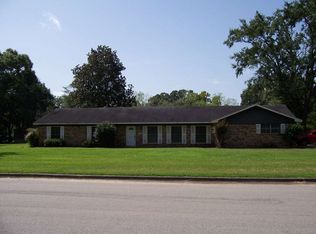 601 W Trout St, Kirbyville, TX 75956