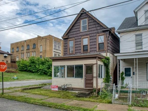 625 Walnut St, New Kensington, PA 15068
