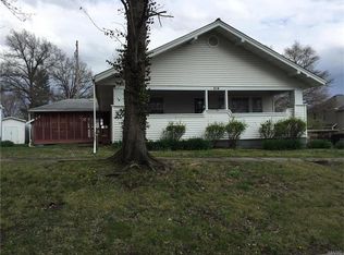 204 N 1st St, Vandalia, IL 62471