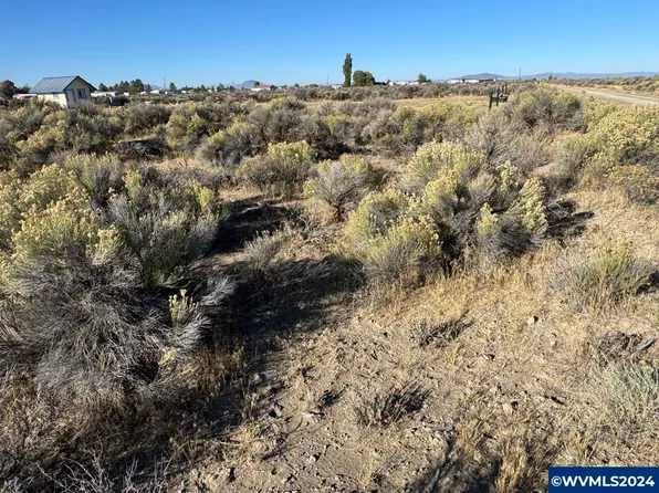 Tl400 Hill Ln, Christmas Valley, OR 97641