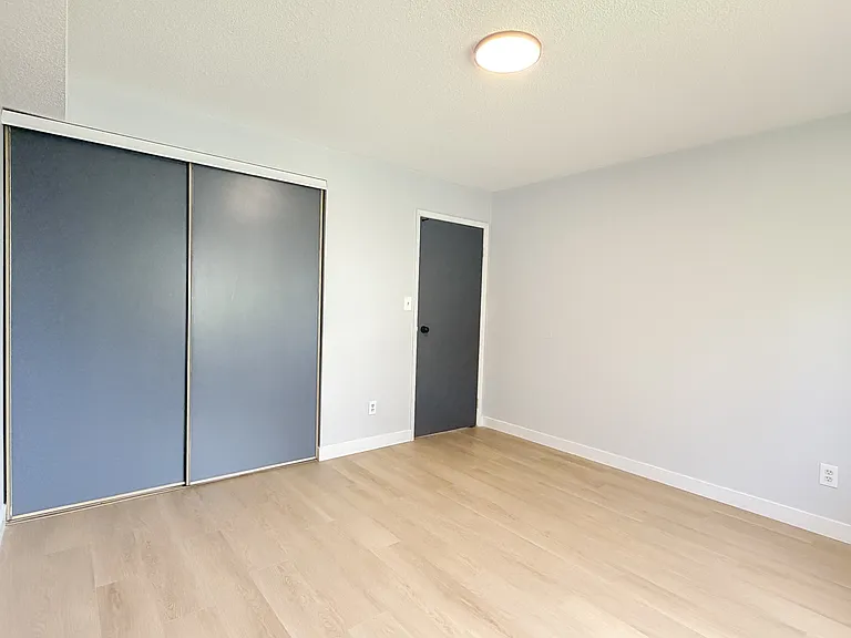 2950 Elsmere Ave #103 — Photo 6