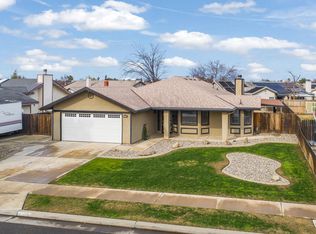 1322 San Simeon Dr, Lemoore, CA 93245