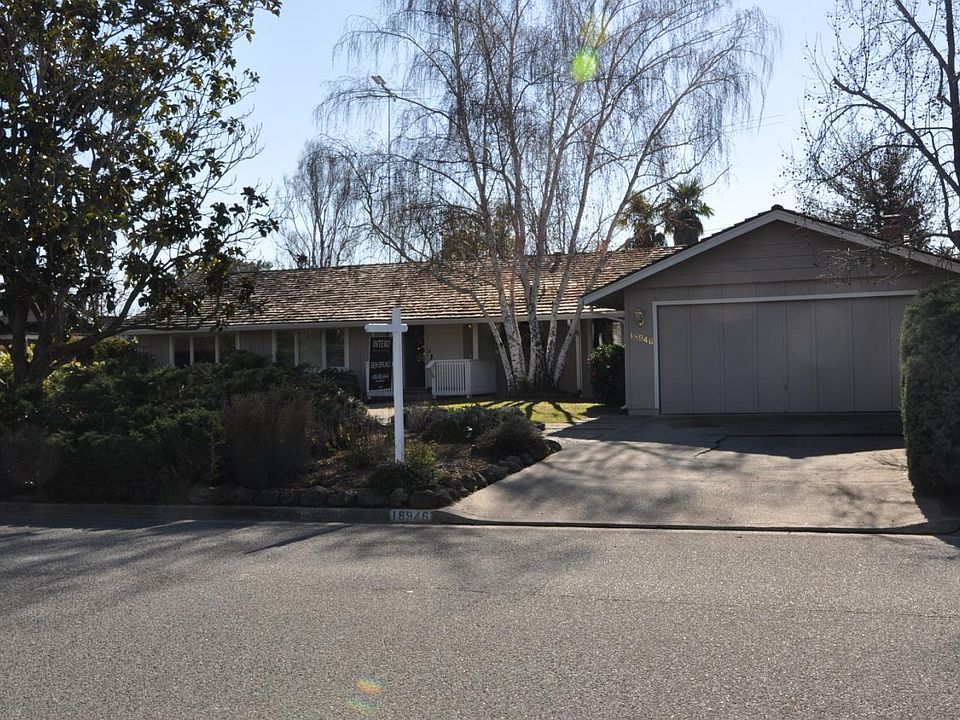 1st image of 18946 Harleigh Dr