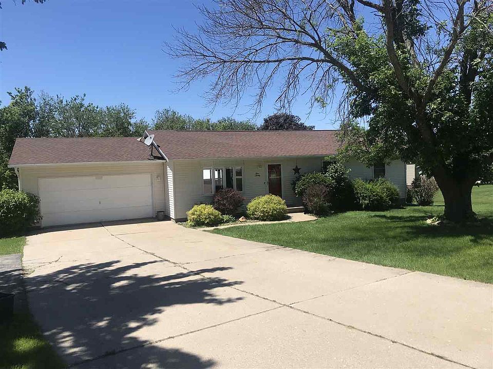 1st image of 420 Hillside Ct