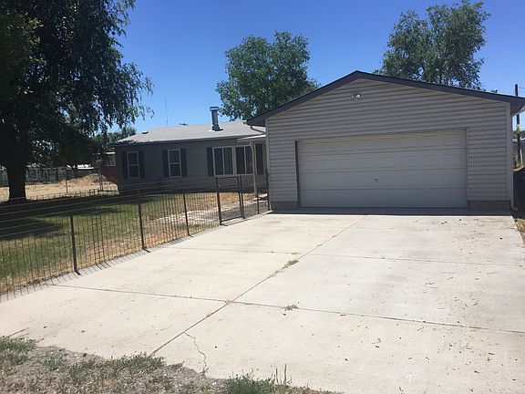 Concrete driveway