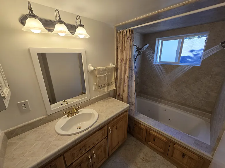 31549 Pleasant Dr — Photo 13