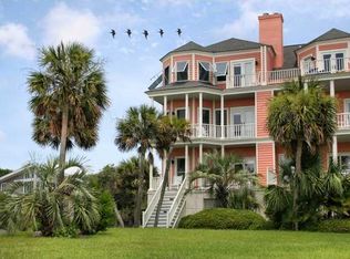 13 Grand Pavilion Dr, Isle Of Palms, SC 29451