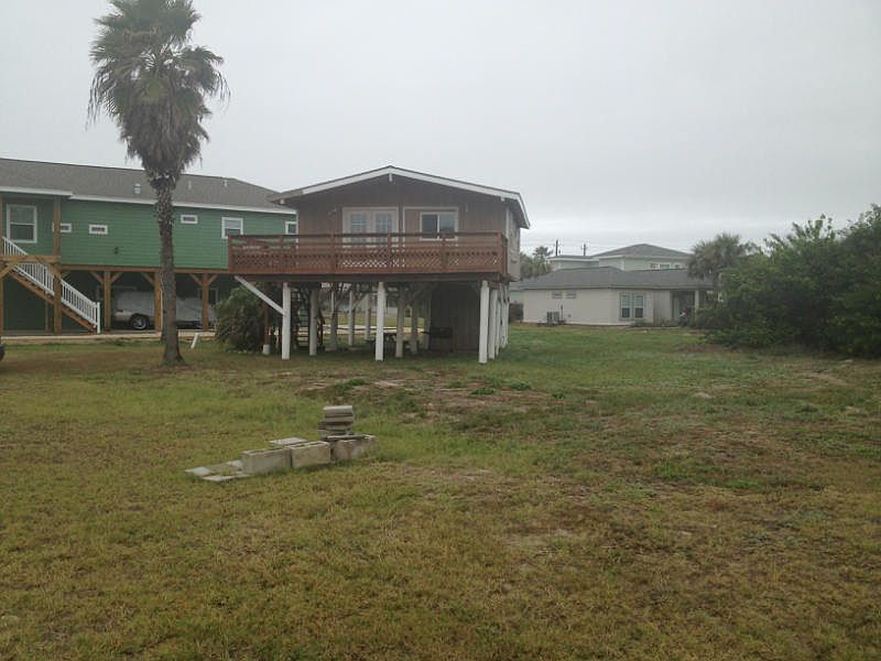 1st image of 619 Sea Breeze Ln