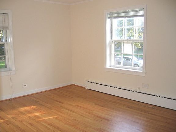 5th image of 1400 Hinman Ave APT 1e