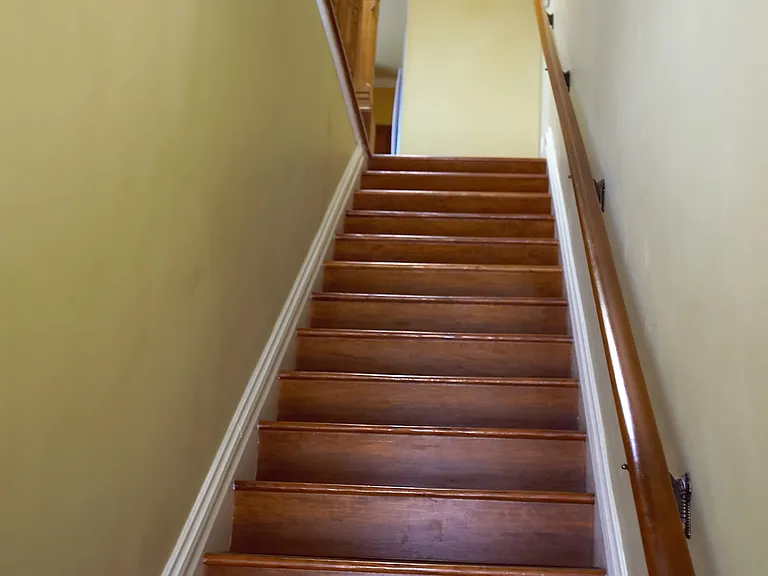 Entry Stairwell
