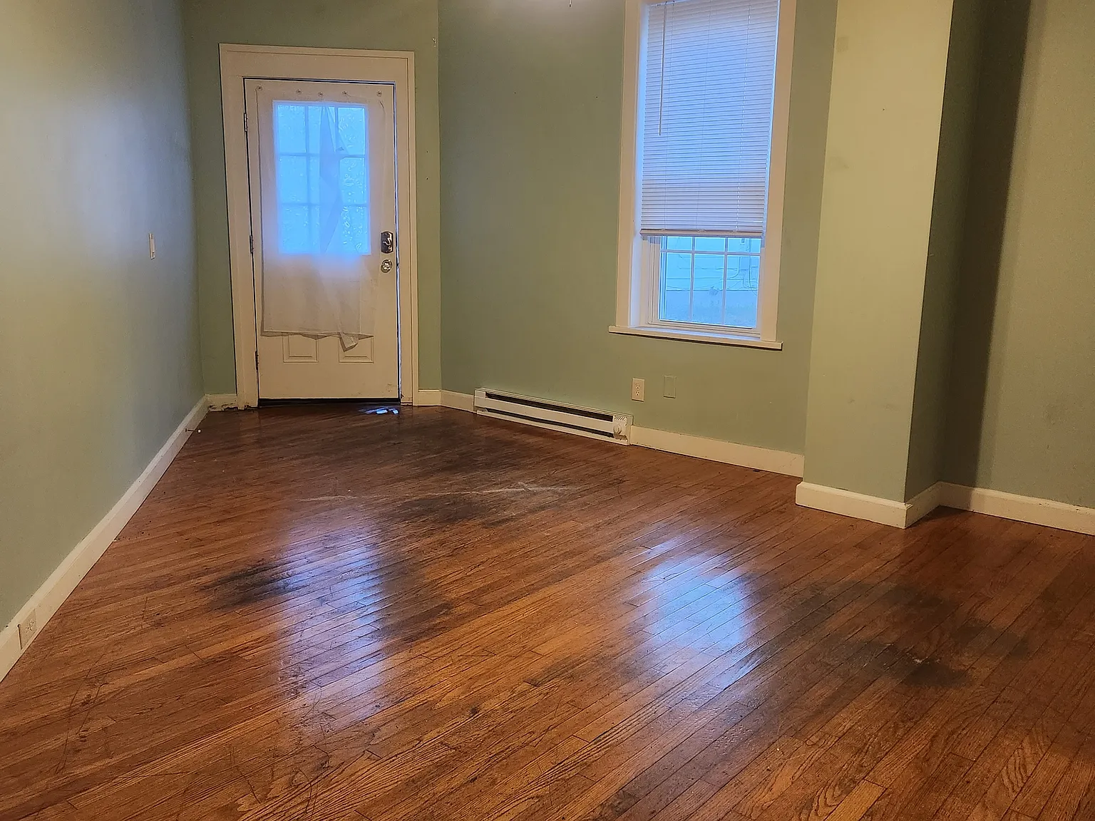 1 bed, 650 sqft, $1,400 — Photo 4