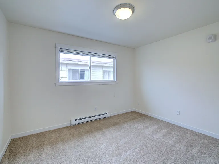 11525 Greenwood Ave N #401 — Photo 20