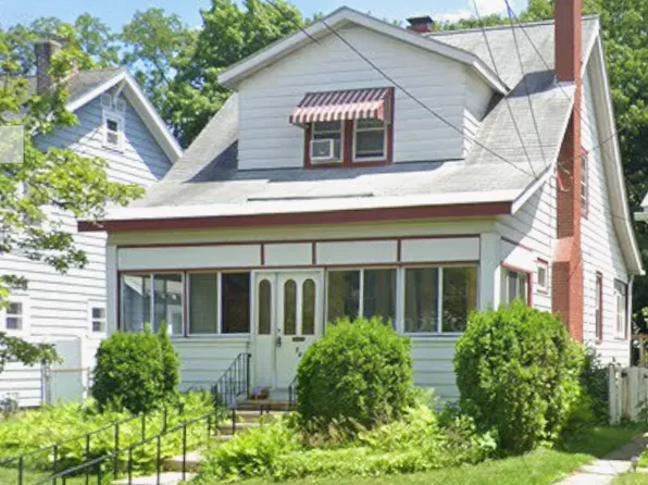 74 Hollywood Ave, Albany, NY 12208