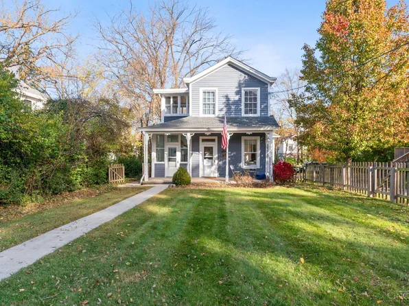 30 E Sharon Rd, Cincinnati, OH 45246