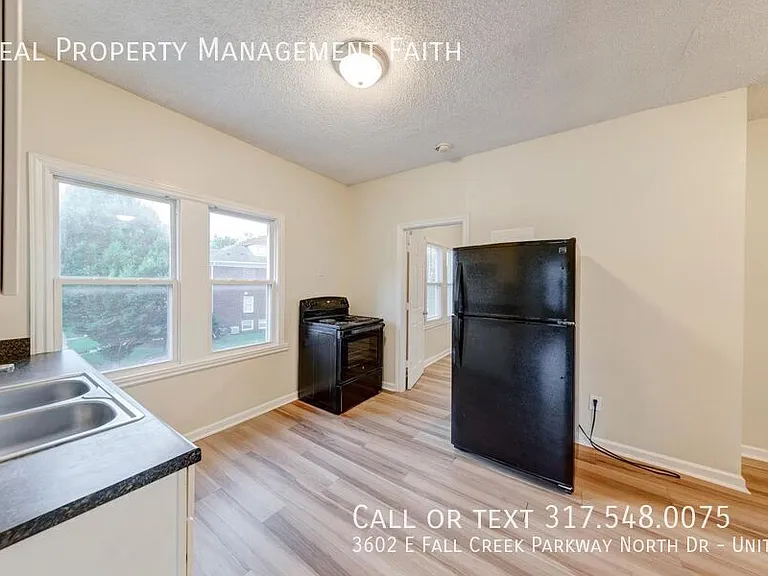 3602 E Fall Creek Parkway North Dr #E — Photo 7