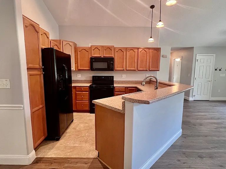 39 Leaf Cir — Photo 10