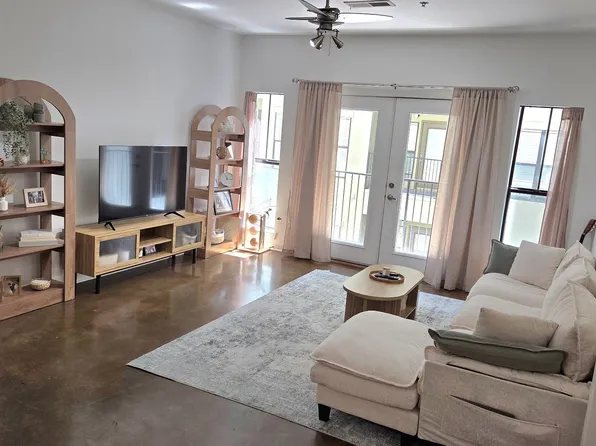 1803 Broadway APT 315, Nashville, TN 37203