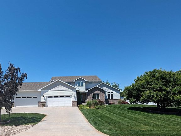 2nd image of 116 Bennett Dr