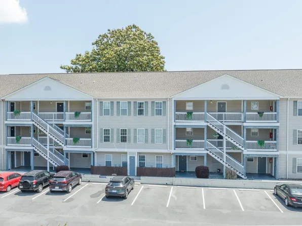 Riverview Apartments