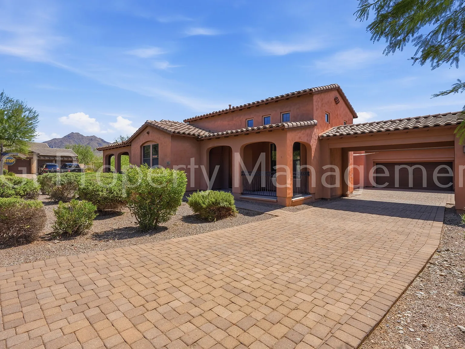 Luxury home in DC Ranch with private pool — Photo 3