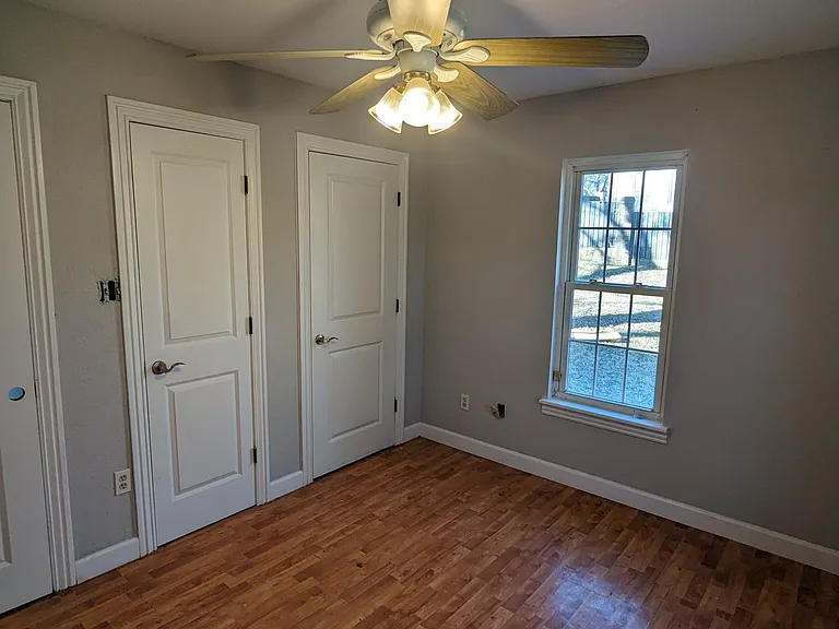 1214 Sims Ave — Photo 24