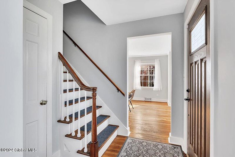 5th image of 25 Cambridge Road