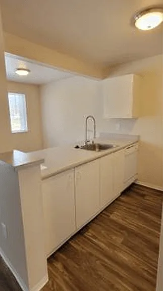 WOODLAND APARTMENTS — Photo 27