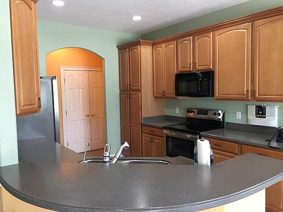 3rd image of 7016 Brescia Way